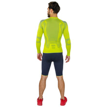 PLAYERA TECNICA CON MANGA LARGA, COMPRESION MEDIA Y TECNOLOGIA FIBRAS INTELIGENTES PL-1-00048