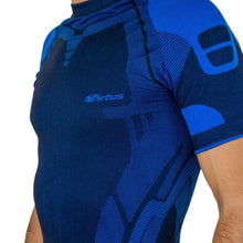 PLAYERA TECNICA CON MANGA CORTA, COMPRESION MEDIA Y TECNOLOGIA FIBRAS INTELIGENTES PL-1-00049