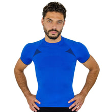 PLAYERA CON MANGA CORTA, COMPRESION MEDIA Y TECNOLOGIA FIBRAS INTELIGENTES PL-1-00068