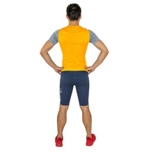 PLAYERA DE MANGAS CORTAS ULTRASUAVE Y DETALLES REFLEJANTES PL-1-00122