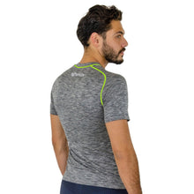 PLAYERA DE MANGAS CORTAS ULTRASUAVE Y DETALLES REFLEJANTES PL-1-00126