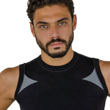 PLAYERA SIN MANGAS, CON COMPRESION MEDIA Y TECNOLOGIA FIBRAS INTELIGENTES PL-1-00171