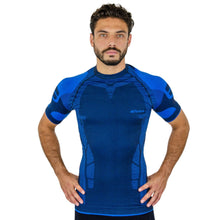 PLAYERA TECNICA CON MANGA CORTA, COMPRESION MEDIA Y TECNOLOGIA FIBRAS INTELIGENTES PL-1-00049