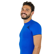 PLAYERA CON MANGA CORTA, COMPRESION MEDIA Y TECNOLOGIA FIBRAS INTELIGENTES PL-1-00068
