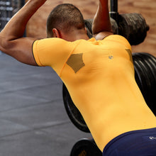 PLAYERA CON MANGA CORTA, COMPRESION MEDIA Y TECNOLOGIA FIBRAS INTELIGENTES PL-1-00068