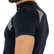 PLAYERA CON MANGA CORTA, COMPRESION MEDIA Y TECNOLOGIA FIBRAS INTELIGENTES PL-1-00069