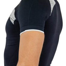 PLAYERA CON MANGA CORTA, CON COMPRESION MEDIA Y TECNOLOGIA FIBRAS INTELIGENTES PL-1-00170